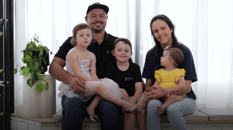 The Benefits of Hiring Local Brisbane Family-Owned Home Builders